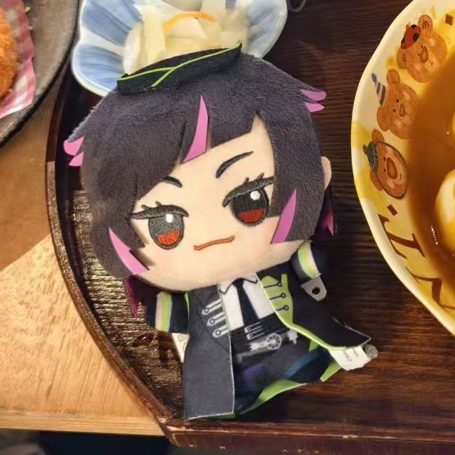 Cosplay Plushie Prop - ตุ๊กตาลิเลีย แวนรูจ ขนาด 10 ซม. ตุ๊กตาอนิเมะมาลเลอส