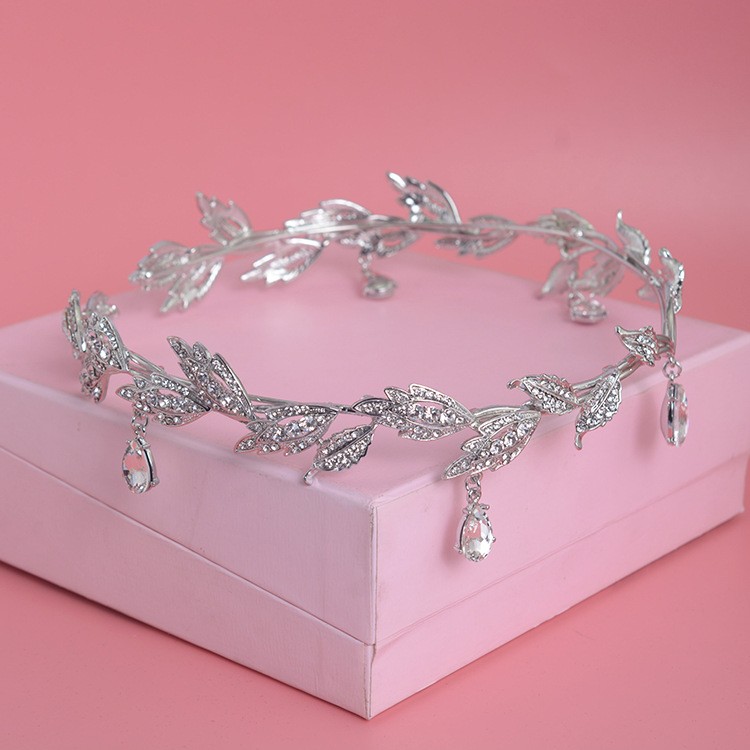 คริสตัลมงกุฎเจ้าสาวอุปกรณ์เสริ - Aerith Cosplay Prop บทวิจารณ์และราคา