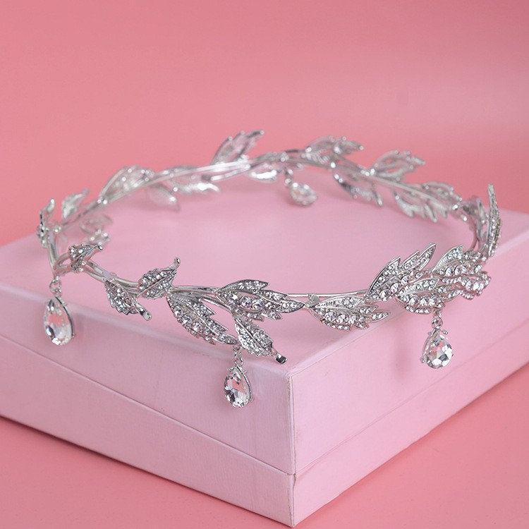 คริสตัลมงกุฎเจ้าสาวอุปกรณ์เสริ - Aerith Cosplay Prop บทวิจารณ์และราคา